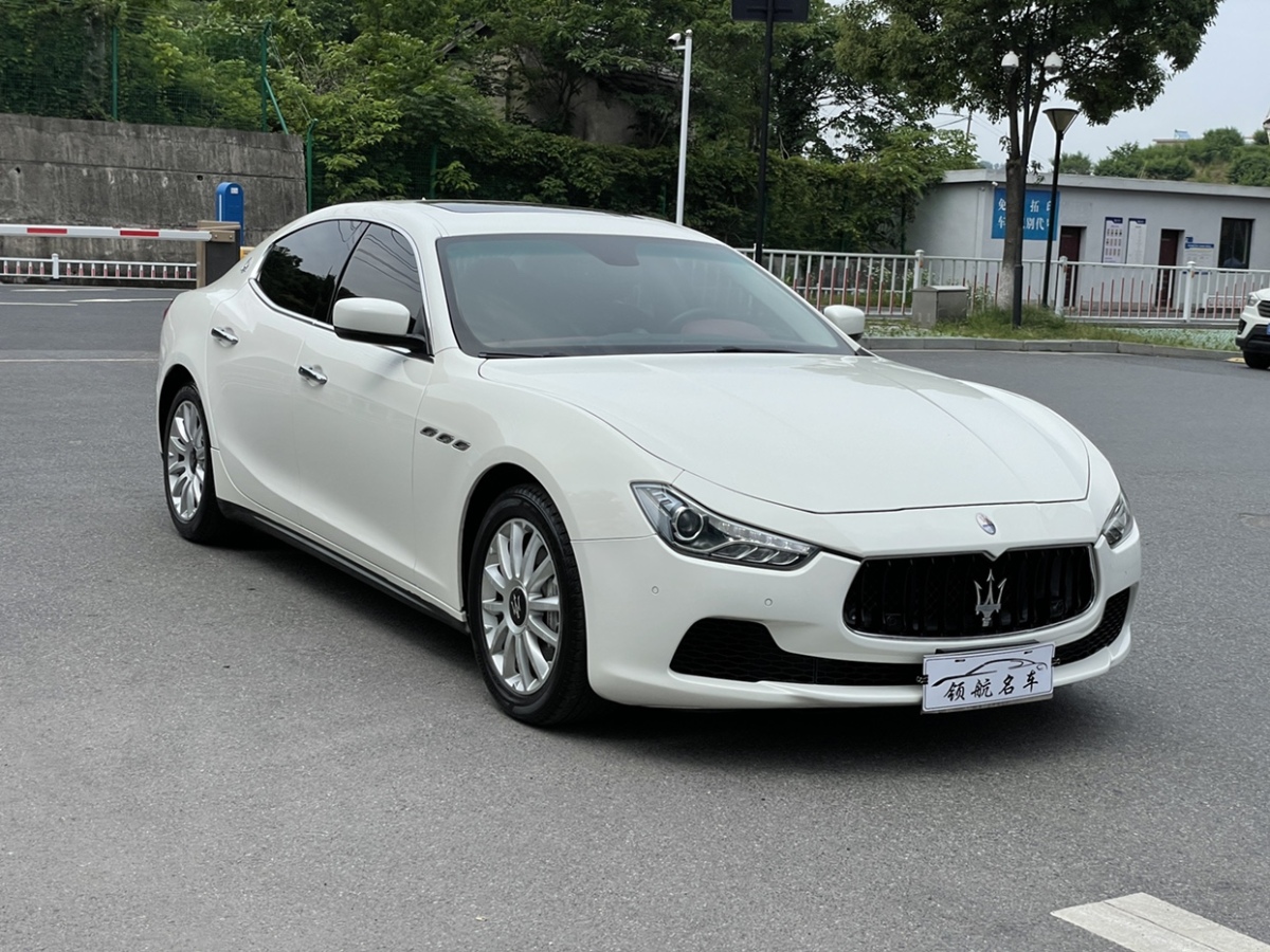 瑪莎拉蒂 Ghibli  2014款 3.0T 標(biāo)準(zhǔn)版圖片