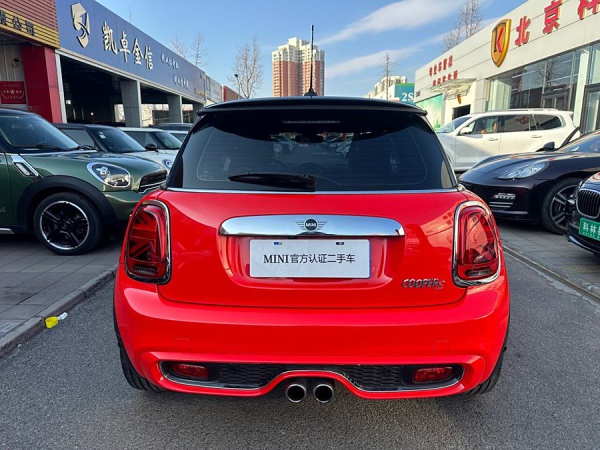 MINI MINI  2020款 2.0T COOPER S 絕配限量版圖片