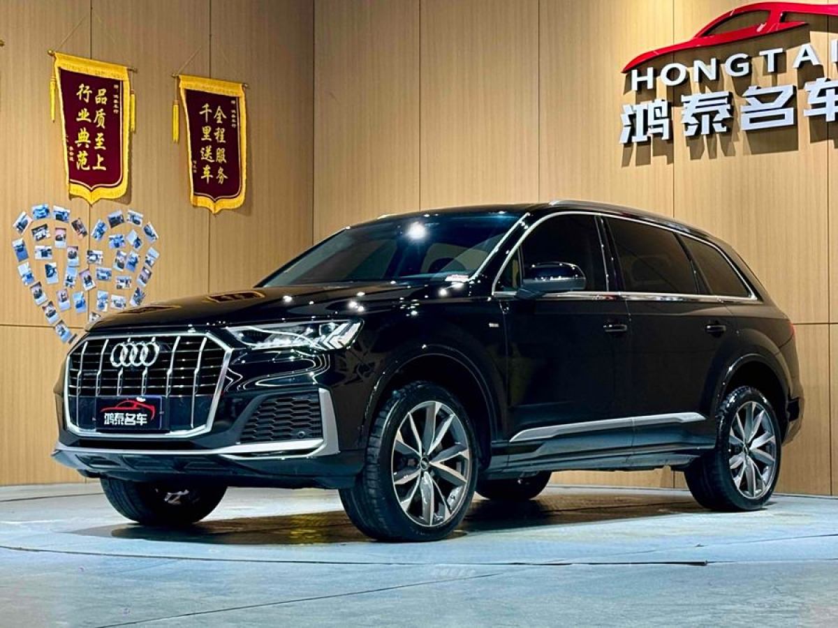 奧迪 奧迪Q7  2023款 55 TFSI quattro S line運(yùn)動(dòng)型圖片