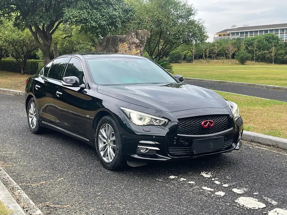 英菲尼迪 Q50L  2016款 2.0T 悅享版圖片