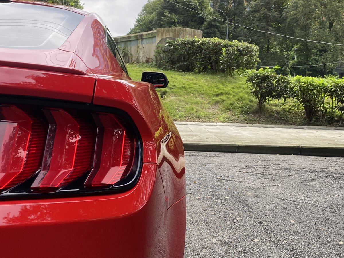 2019年9月福特 Mustang  2019款 2.3L EcoBoost