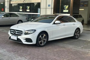 奔馳E級(jí) 奔馳 改款 E 300 L 運(yùn)動(dòng)時(shí)尚型