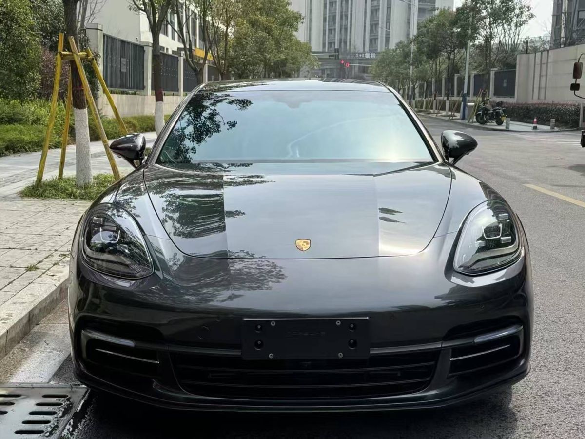 2018年1月保時捷 Panamera新能源  2018款 Panamera 4 E-Hybrid 2.9T