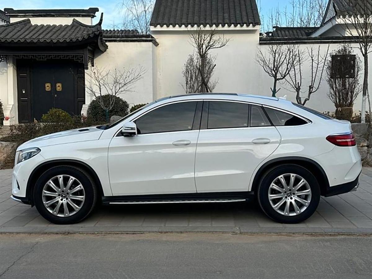 奔馳 奔馳GLE轎跑  2017款 GLE 320 4MATIC 轎跑SUV圖片