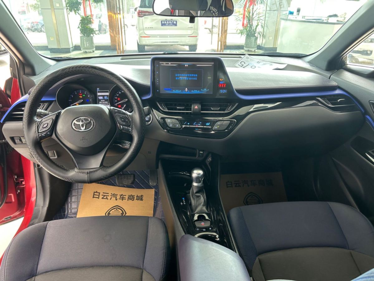 2019年8月丰田 C-HR  2018款 2.0L CVT豪华版