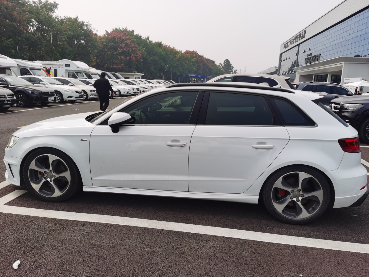 奧迪 奧迪A3  2015款 Sportback 45 TFSI S line 運(yùn)動(dòng)型圖片