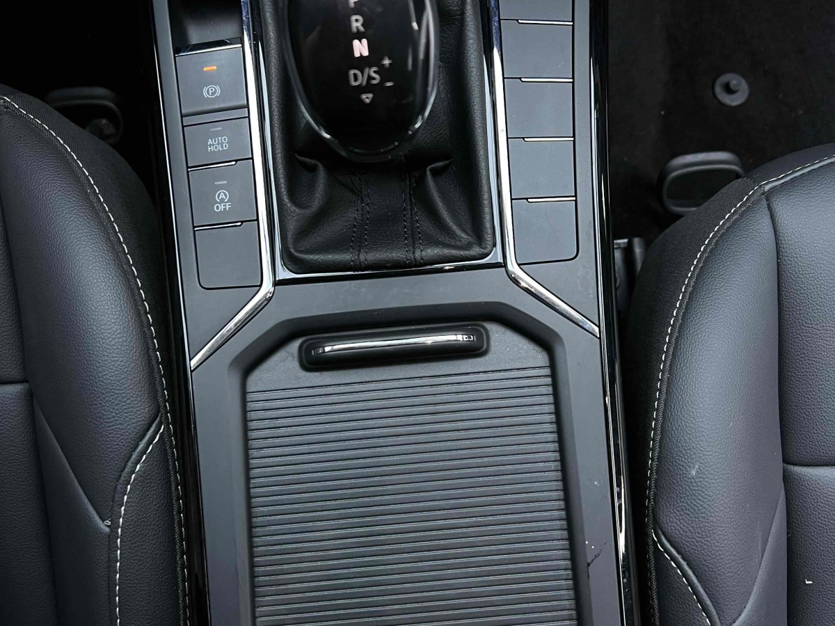 大眾 帕薩特  2022款 280TSI 商務(wù)版圖片