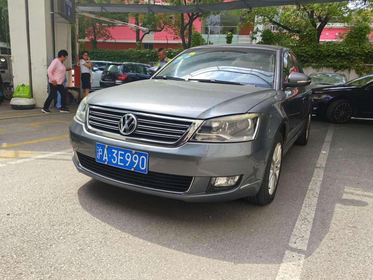 大眾 Passat領(lǐng)馭  2009款 1.8T 自動(dòng)尊品型圖片