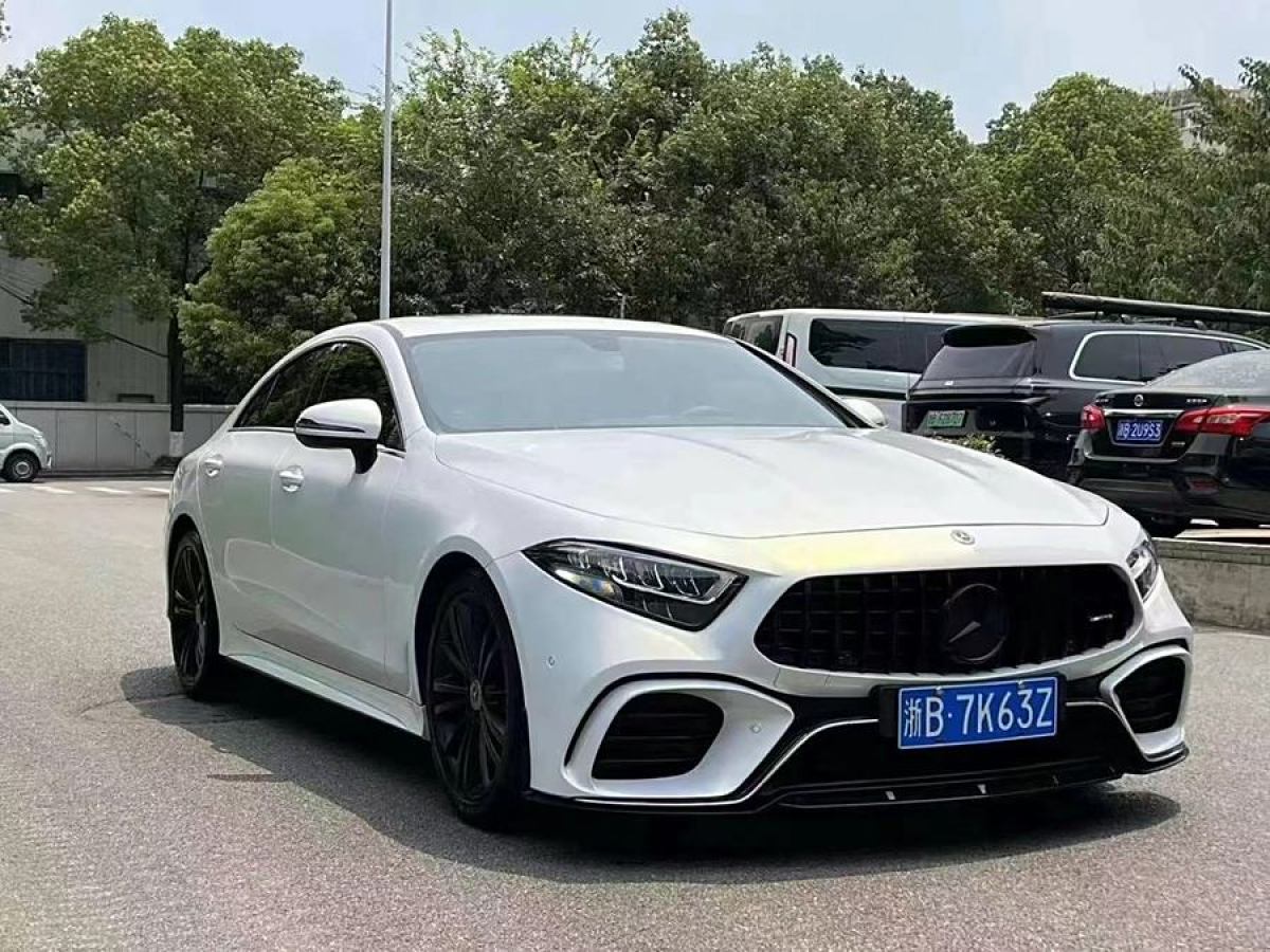 奔馳 奔馳CLS級(jí)  2023款 改款 CLS 300 動(dòng)感型圖片