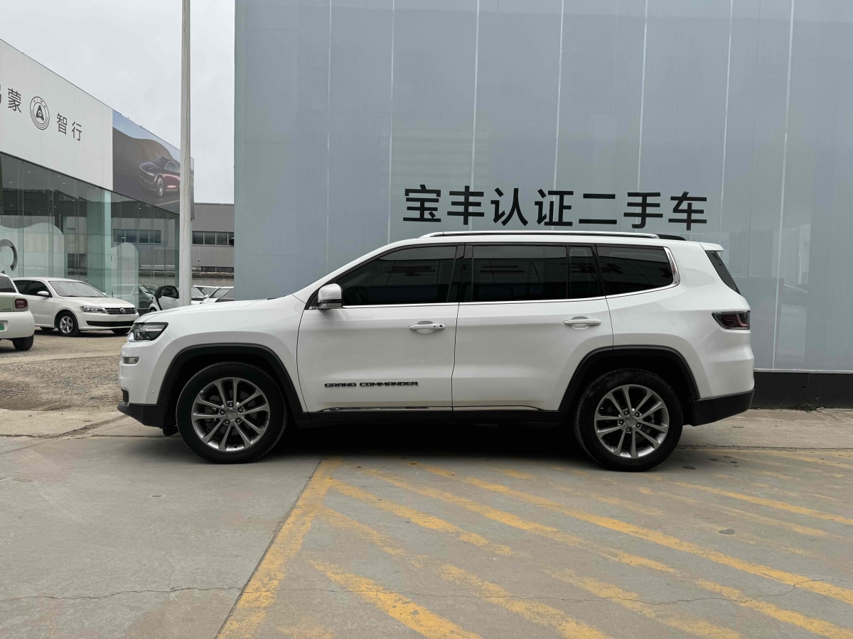 Jeep 指揮官  2018款 2.0T 兩驅(qū)進(jìn)享版 國(guó)VI圖片