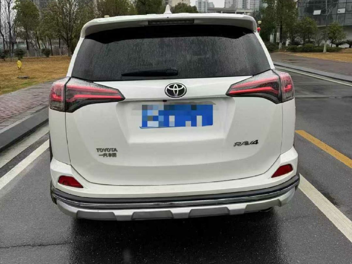 豐田 RAV4榮放  2019款  2.0L CVT兩驅(qū)風尚版 國VI圖片