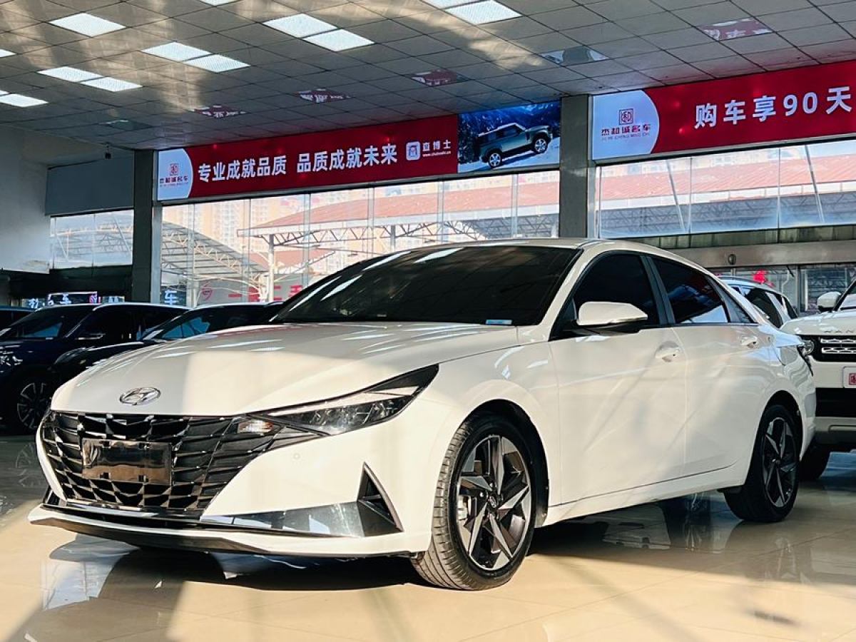 現(xiàn)代 伊蘭特  2021款 1.5L LUX尊貴版圖片