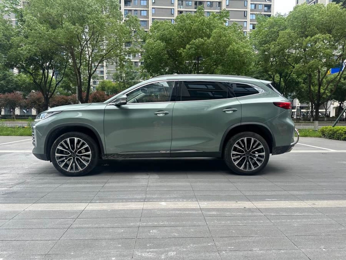 星途 星途TXL  2024款 400T 兩驅(qū)星尊版圖片