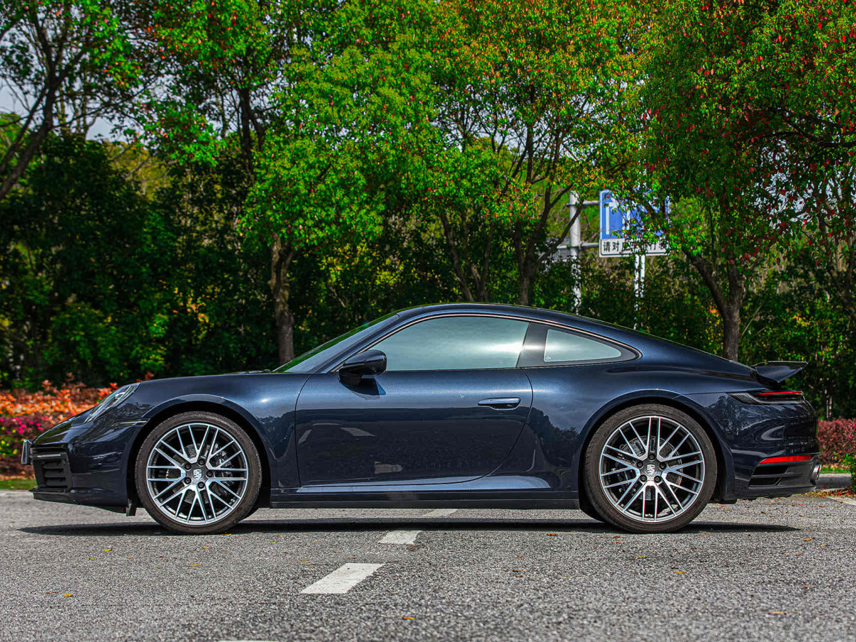 保時(shí)捷 911  2022款 Carrera 3.0T圖片