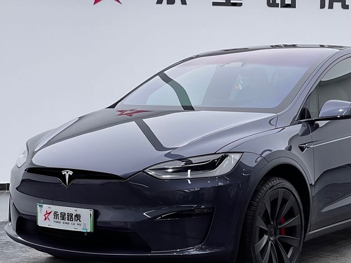 2023年12月特斯拉 Model X  2023款 三電機全輪驅動 Plaid版