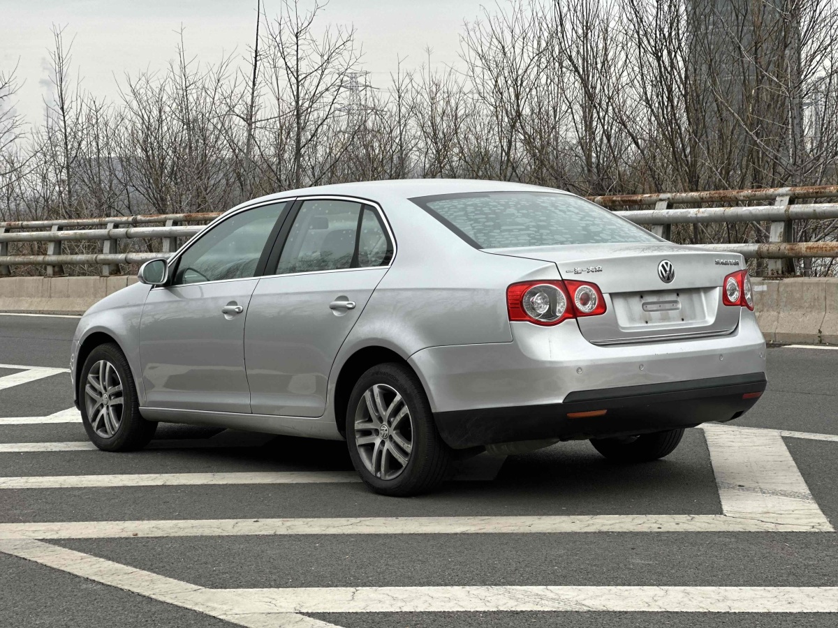 大眾 速騰  2010款 1.4TSI 手動豪華型圖片