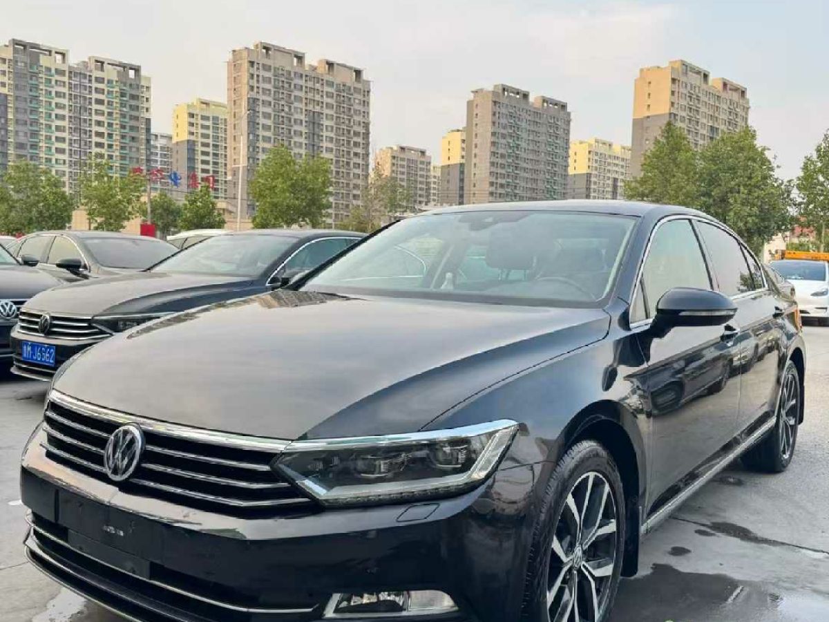 大眾 邁騰  2017款 280TSI DSG 領(lǐng)先型圖片