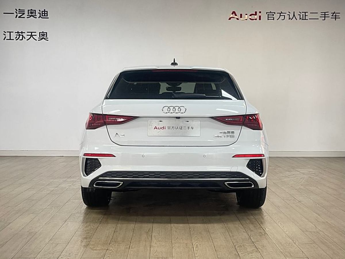 奧迪 奧迪A3  2024款 Sportback 35 TFSI 時(shí)尚運(yùn)動(dòng)型圖片