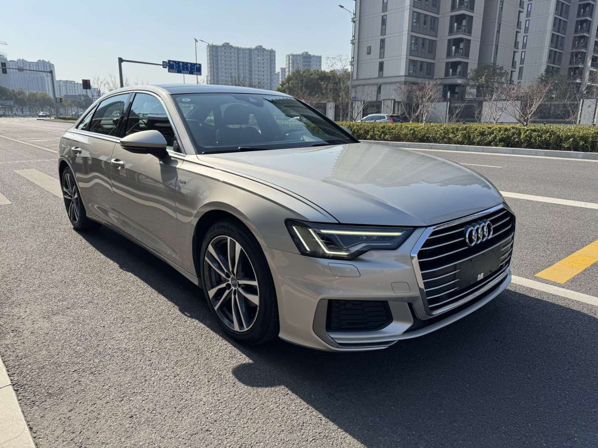 奧迪 奧迪A6L  2019款 40 TFSI 豪華動(dòng)感型圖片