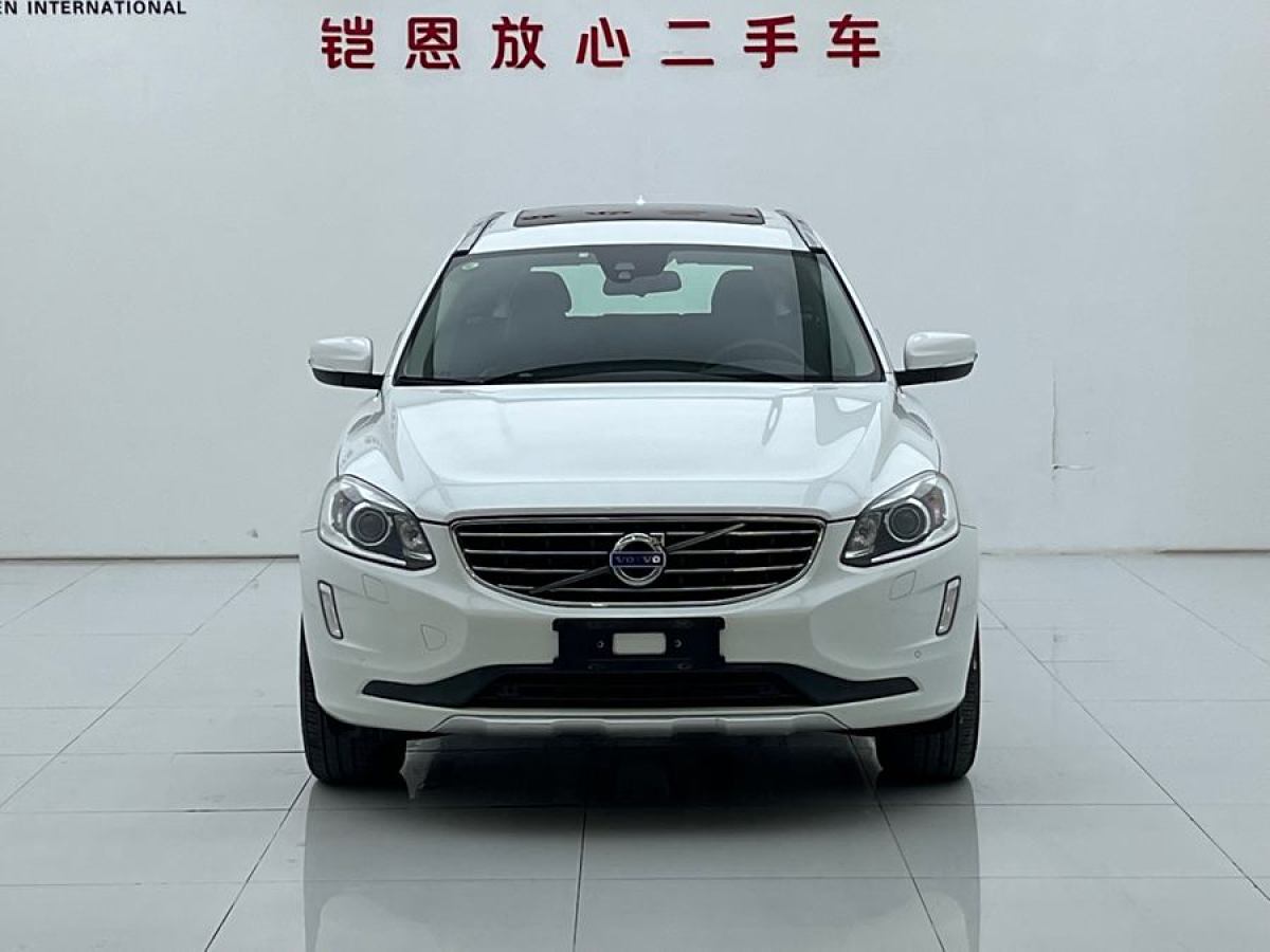 沃爾沃 XC60  2017款 T5 智進(jìn)版圖片