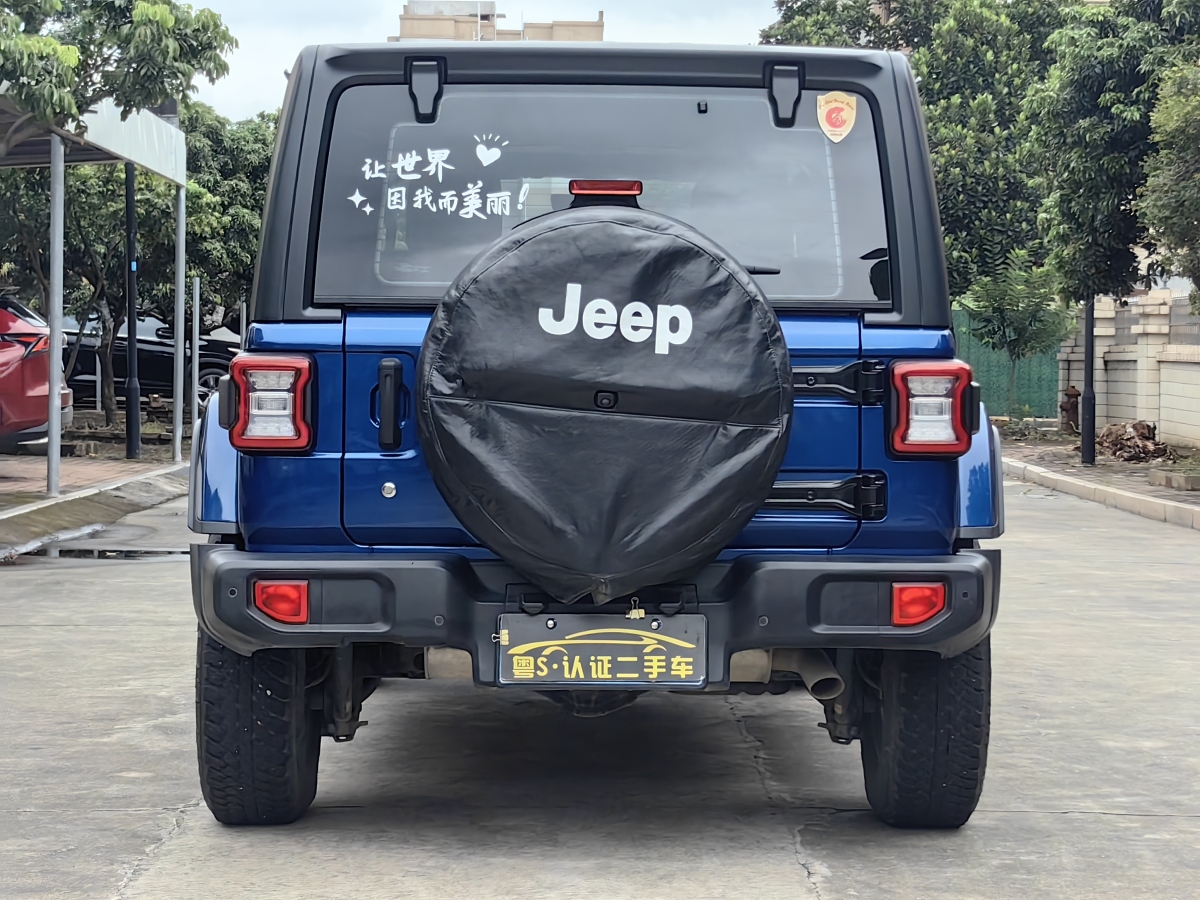 Jeep 牧馬人  2019款 2.0T Sahara 四門炫頂版 國(guó)VI圖片