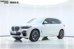 宝马X5 宝马 改款 xDrive 30Li 尊享型M运动套装