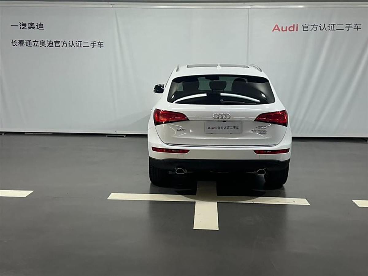 2016年11月奧迪 奧迪Q5  2017款 40 TFSI 舒適型