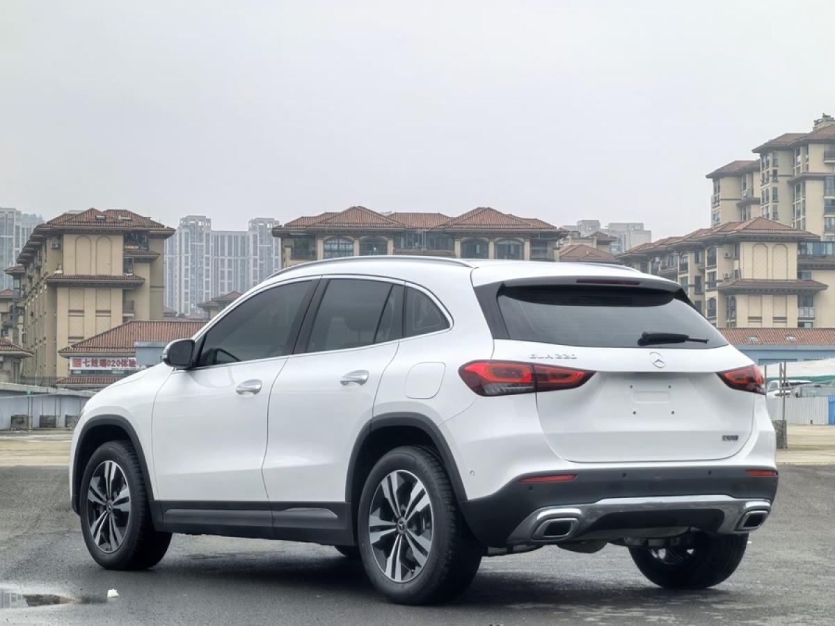奔馳 奔馳GLA  2023款 GLA 220圖片
