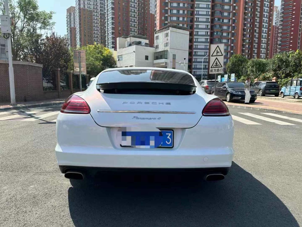 保時(shí)捷 Panamera  2011款 GTS 4.8圖片