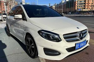 奔馳B級(jí) 奔馳 B 200 動(dòng)感型