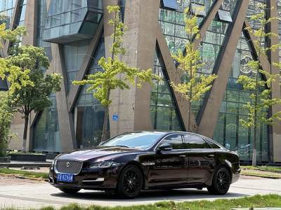 2017年6月 捷豹 XJ XJL 2.0T 兩驅(qū)典雅商務(wù)版圖片