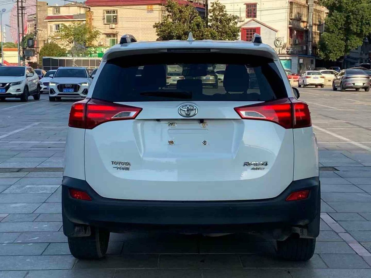 豐田 RAV4 圖片