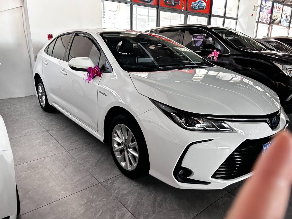 豐田 卡羅拉  2019款 雙擎 1.8L E-CVT GL-i精英版圖片
