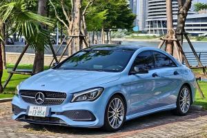 奔驰CLA级 奔驰 CLA 220 4MATIC