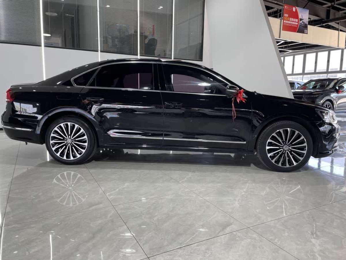 大眾 帕薩特  2016款 330TSI DSG御尊版圖片