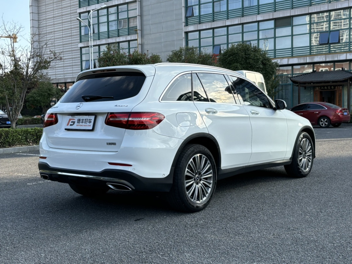 奔馳 奔馳GLC  2017款 GLC 260 4MATIC 動(dòng)感型圖片