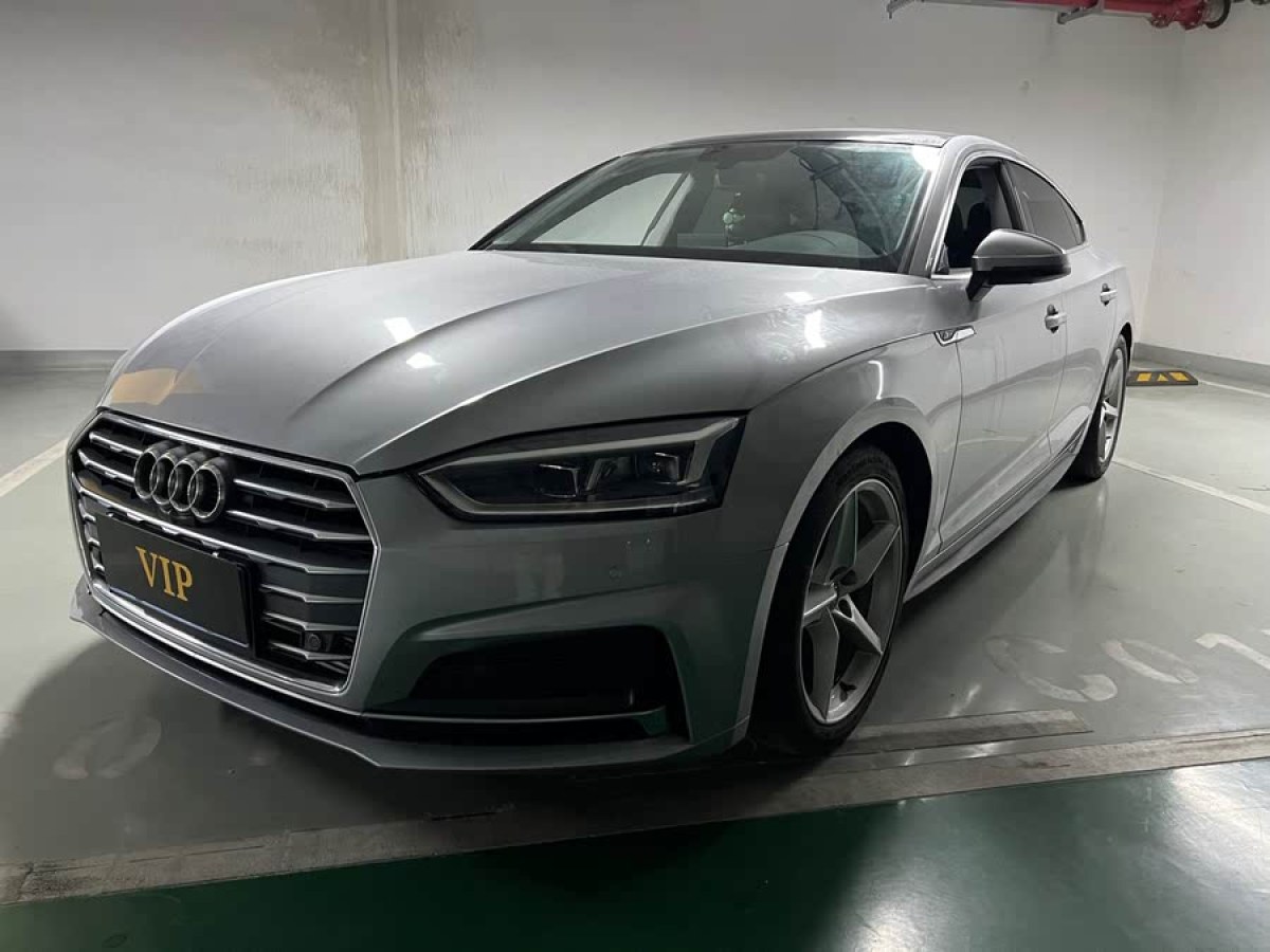 奧迪 奧迪A5  2019款 Sportback 45 TFSI 時(shí)尚型圖片
