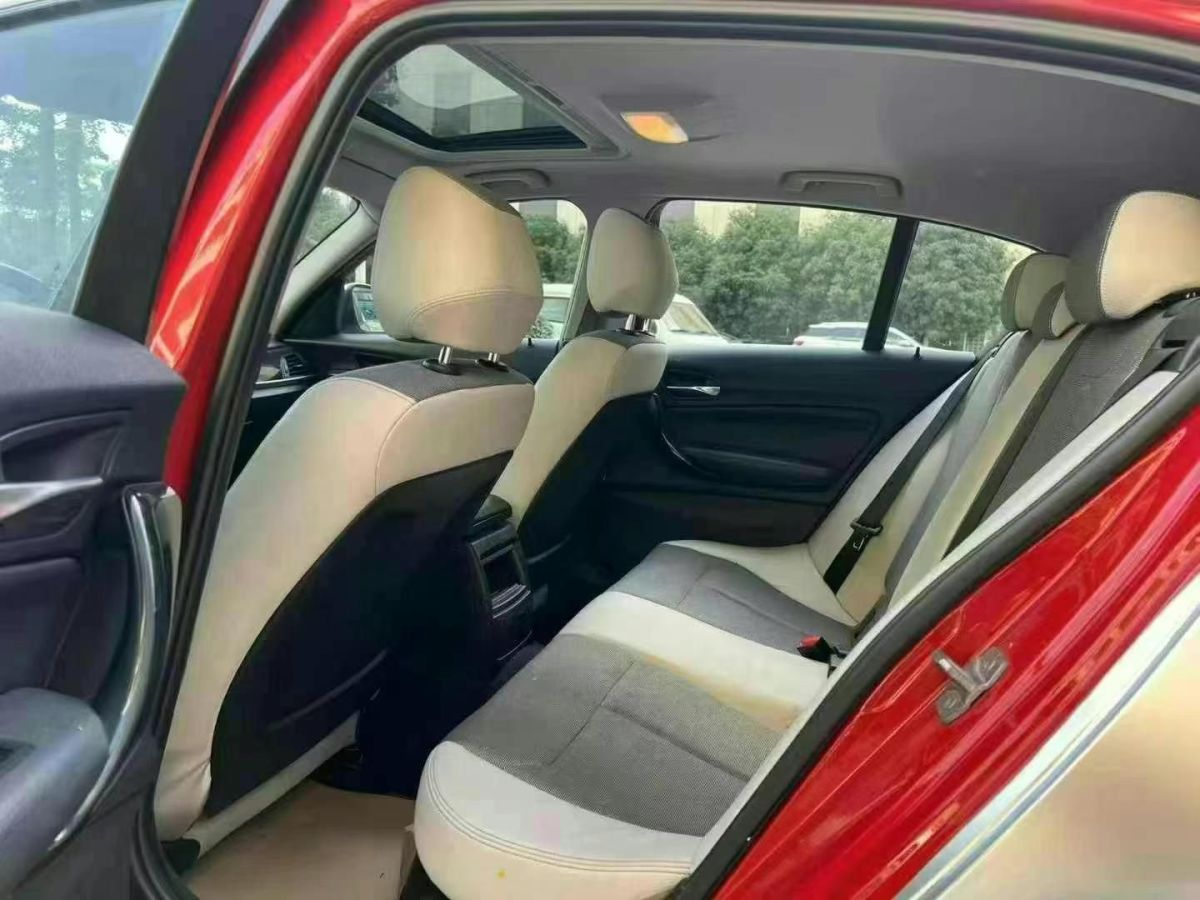 寶馬 寶馬i3  2014款 BMW i3 帶增程發(fā)動機圖片