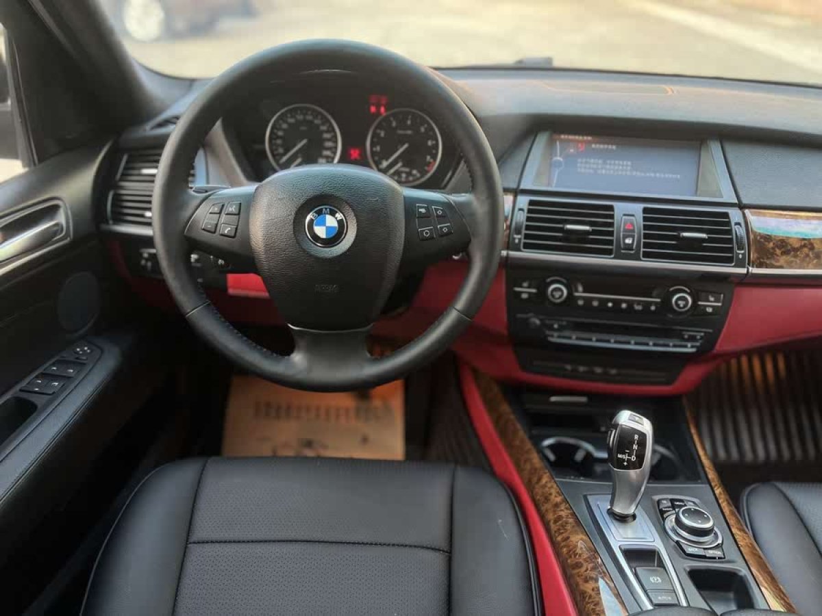 寶馬 寶馬X5  2011款 xDrive35i 領(lǐng)先型圖片