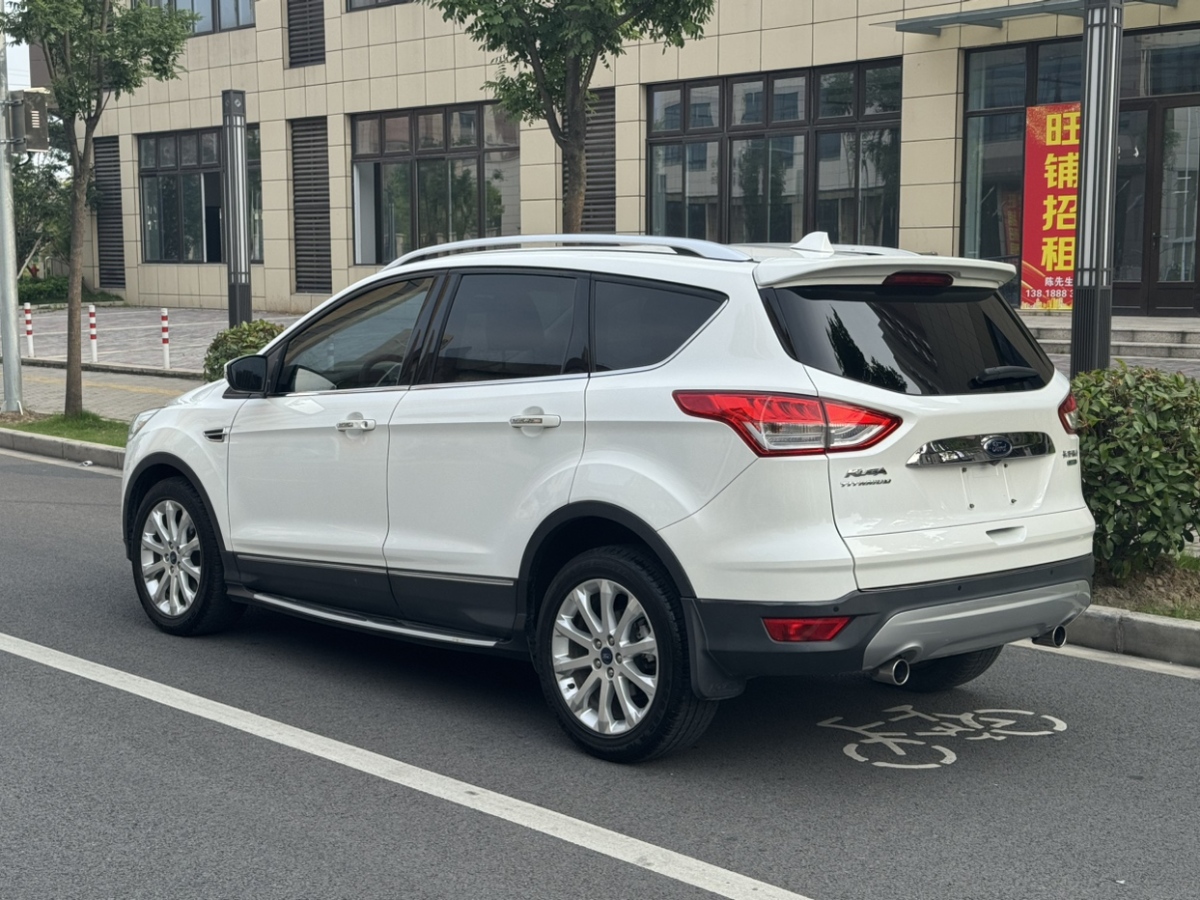 福特 翼虎  2015款 2.0L GTDi 四驅(qū)尊貴型圖片