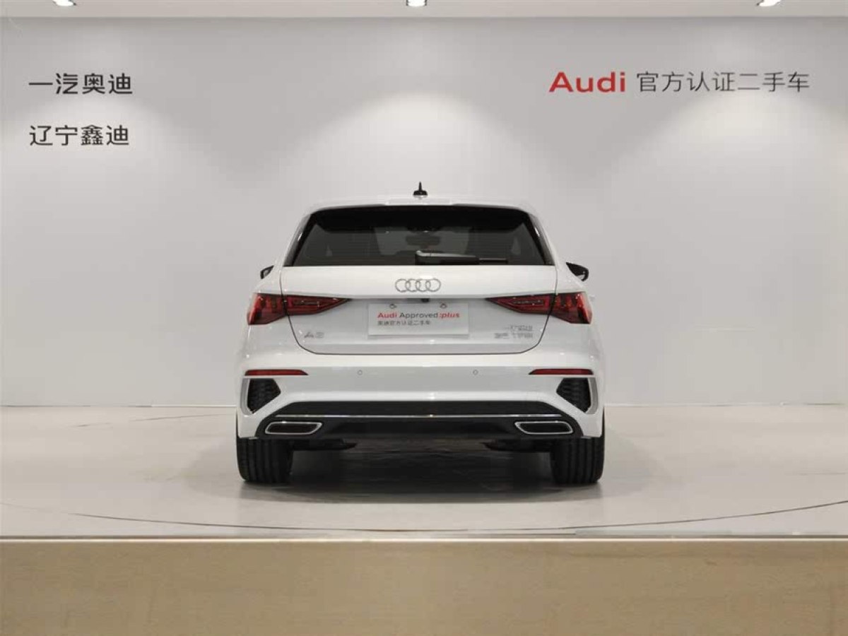 奧迪 奧迪A3  2023款 改款 Sportback 35 TFSI 進(jìn)取運(yùn)動(dòng)型圖片