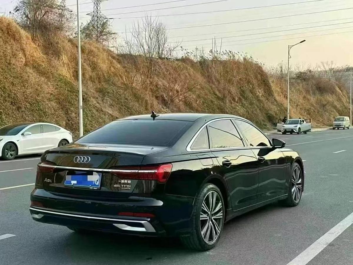 奧迪 奧迪A6L  2023款 改款 45 TFSI quattro 臻選動感型圖片