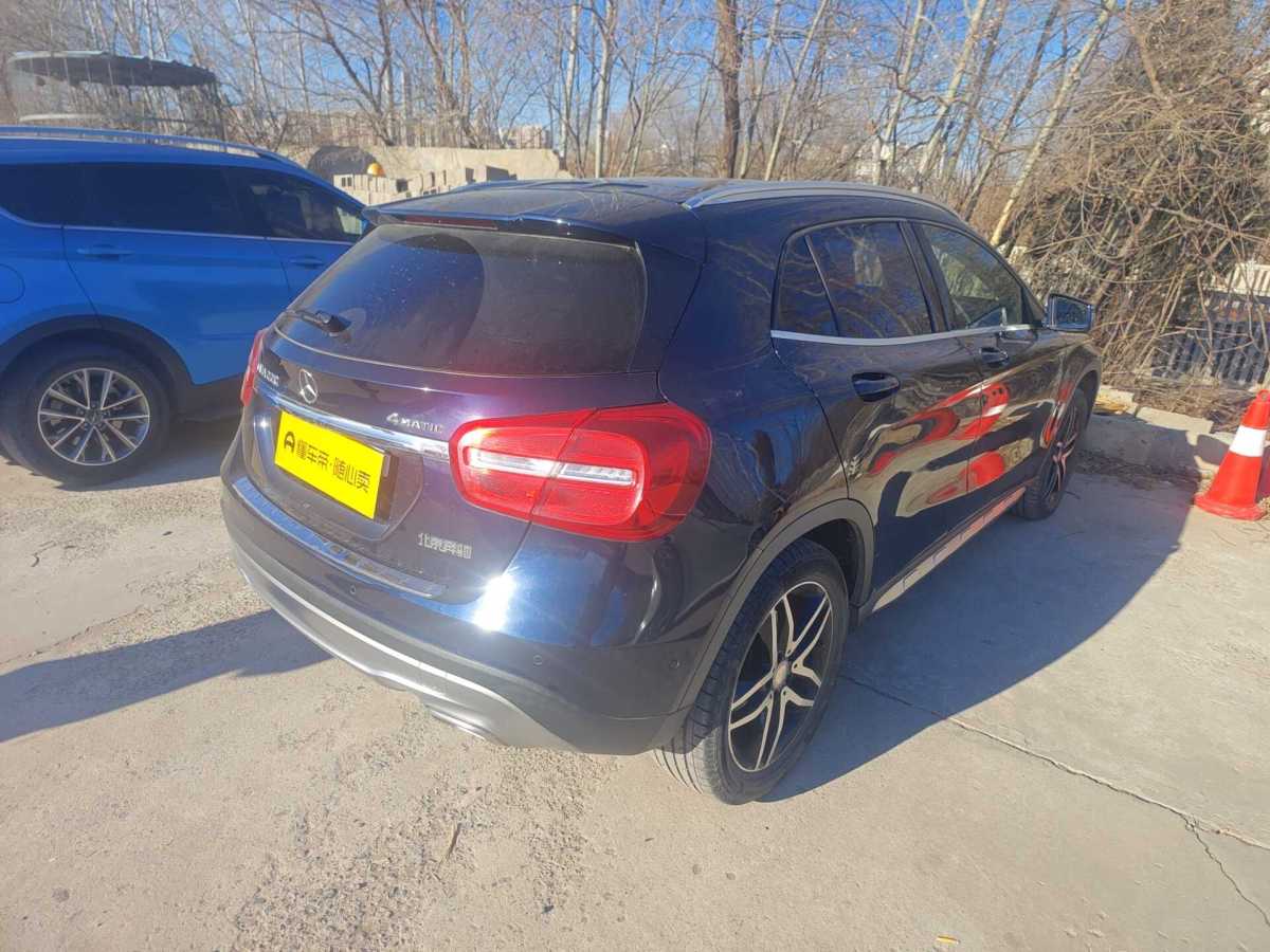 奔馳 奔馳GLA  2016款 GLA 220 4MATIC 時(shí)尚型圖片