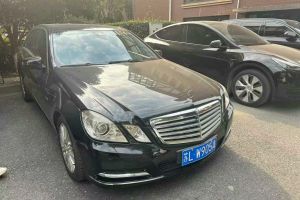 奔馳E級 奔馳 E 200 L CGI優(yōu)雅型