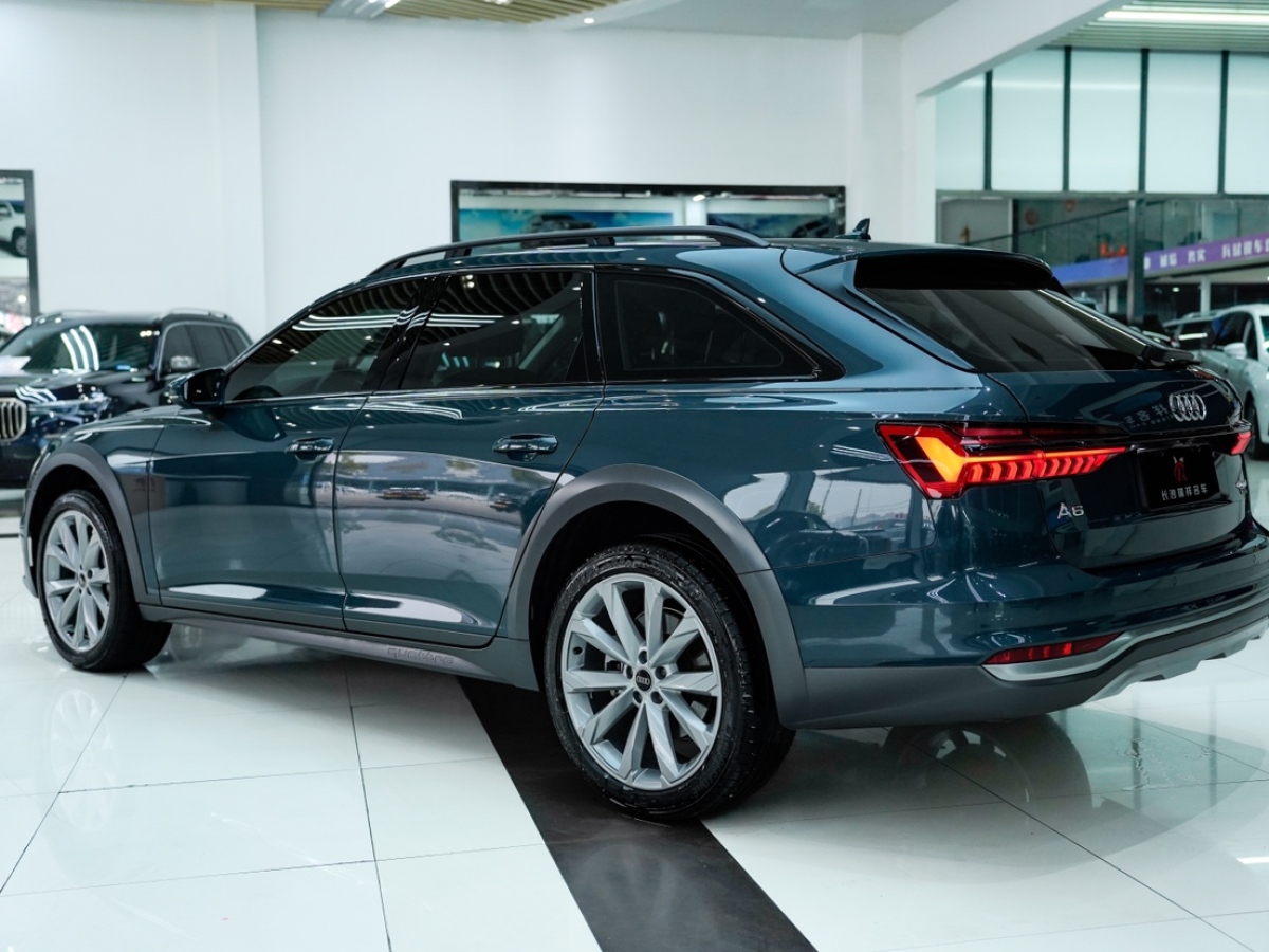 奧迪 奧迪A6  2021款 Allroad 探索家 55 TFSI 尊享越野型圖片