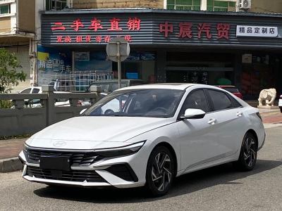 2023年10月 現(xiàn)代 伊蘭特 1.5L CVT LUX尊貴版圖片