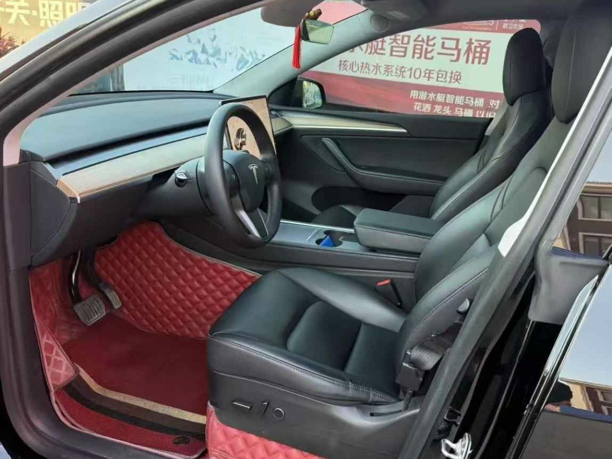 特斯拉 Model 3  2022款 Performance高性能全輪驅(qū)動(dòng)版圖片