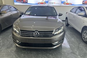 帕萨特 大众 1.8TSI DSG御尊版