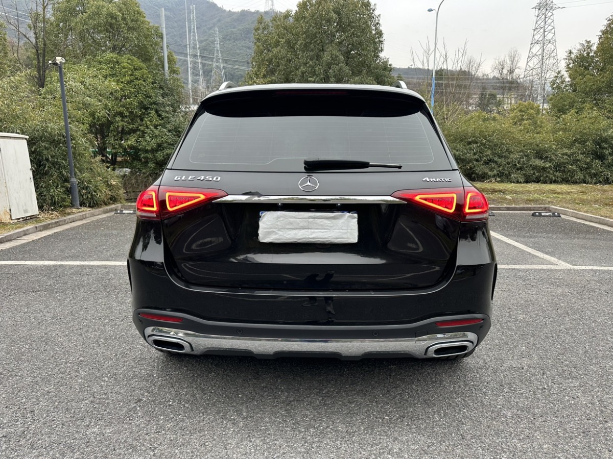 奔馳 奔馳GLE  2022款 改款 GLE 350 4MATIC 時(shí)尚型圖片