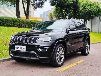 2019年6月 Jeep 大切諾基(進(jìn)口) 3.0L 舒享導(dǎo)航版圖片